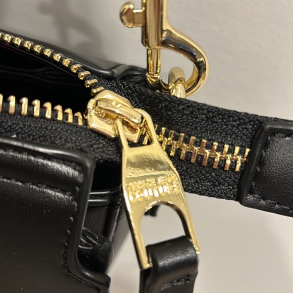 Versace crossbody bag - Picture 3 of 6